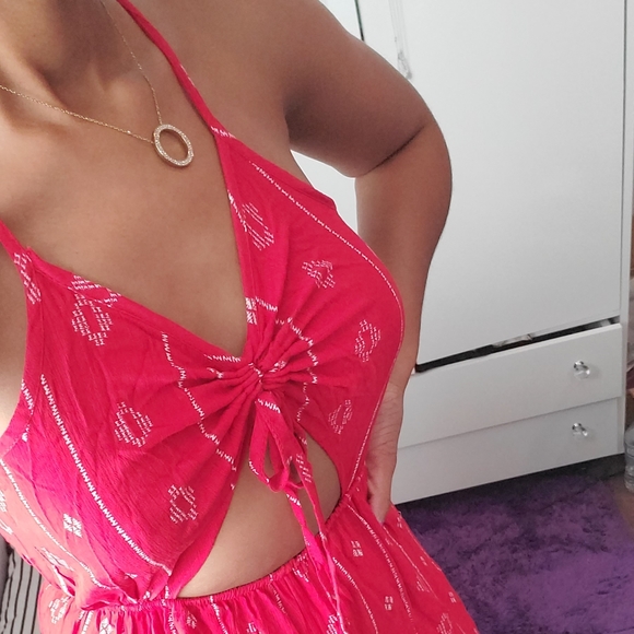 Casual Red Lined cut out jumpsuit - Picture 3 of 5